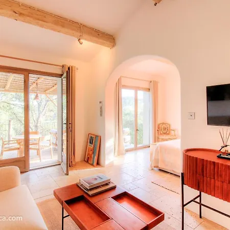 Casa Penisula לינה וארוחת בוקר 3*